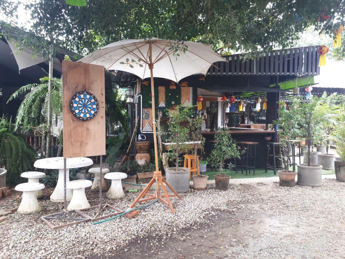 Baan Bar Cafe Hotel Мае Чаем Екстериор снимка