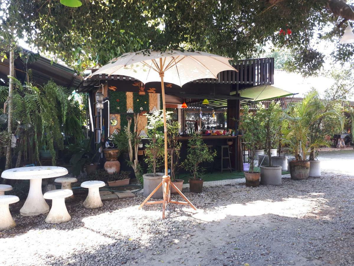 Baan Bar Cafe Hotel Мае Чаем Екстериор снимка
